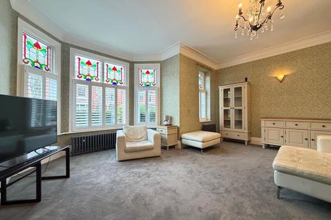 undefined, Raynham Avenue, Didsbury, Manchester, M20
