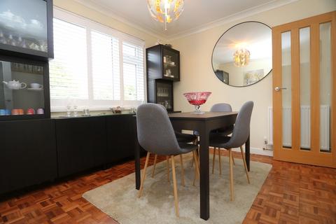 5 bedroom semi-detached house for sale, Willow Crescent, Barry, CF63
