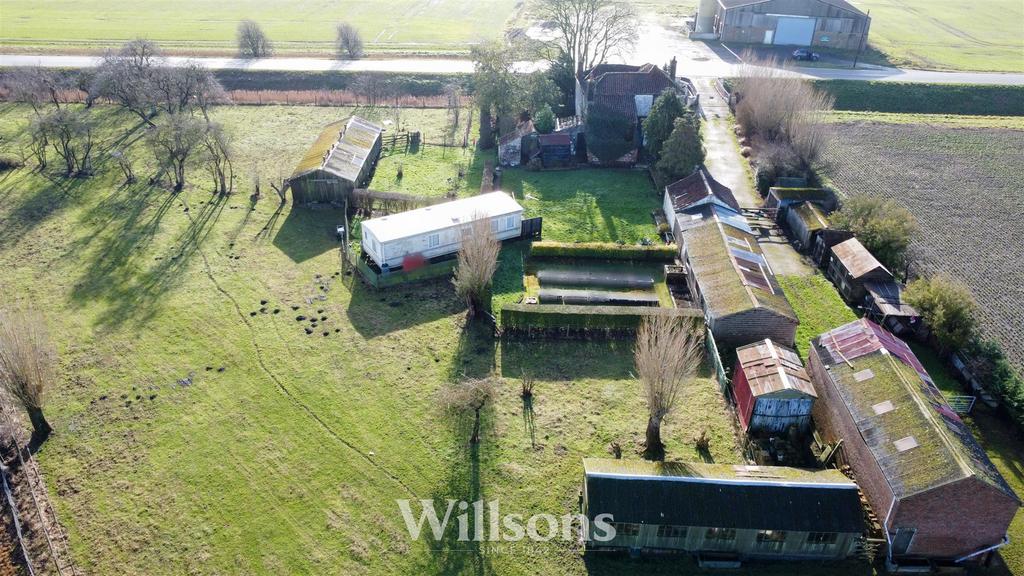 Extended Range of Outbuildings