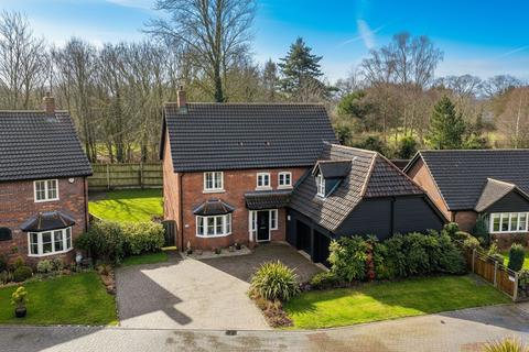 5 bedroom detached house for sale, Hunts Mead, Forncett St. Peter, Norwich