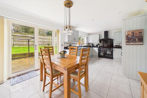 5 bedroom detached house for sale, Hunts Mead, Forncett St. Peter, Norwich