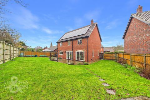 5 bedroom detached house for sale, Hunts Mead, Forncett St. Peter, Norwich