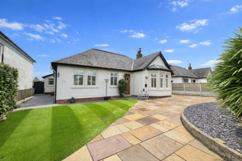 5 bedroom detached house for sale, Skippool Avenue, Poulton-Le-Fylde FY6