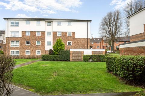 2 bedroom apartment for sale, Portal Close, Uxbridge, Hillingdon