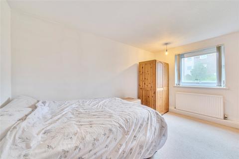 2 bedroom apartment for sale, Portal Close, Uxbridge, Hillingdon