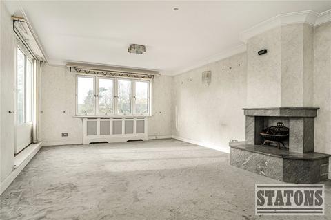 undefined, The Ridgeway, Enfield, EN2