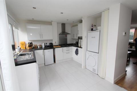 undefined, Rosebank, Lymm