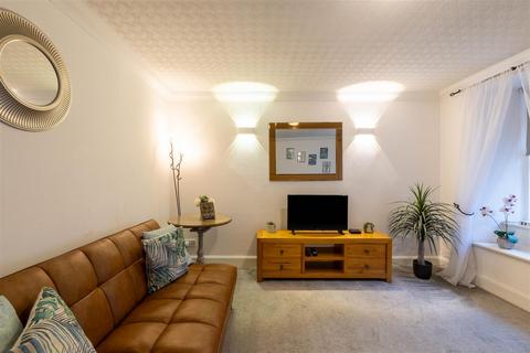 undefined, South Street, Perth