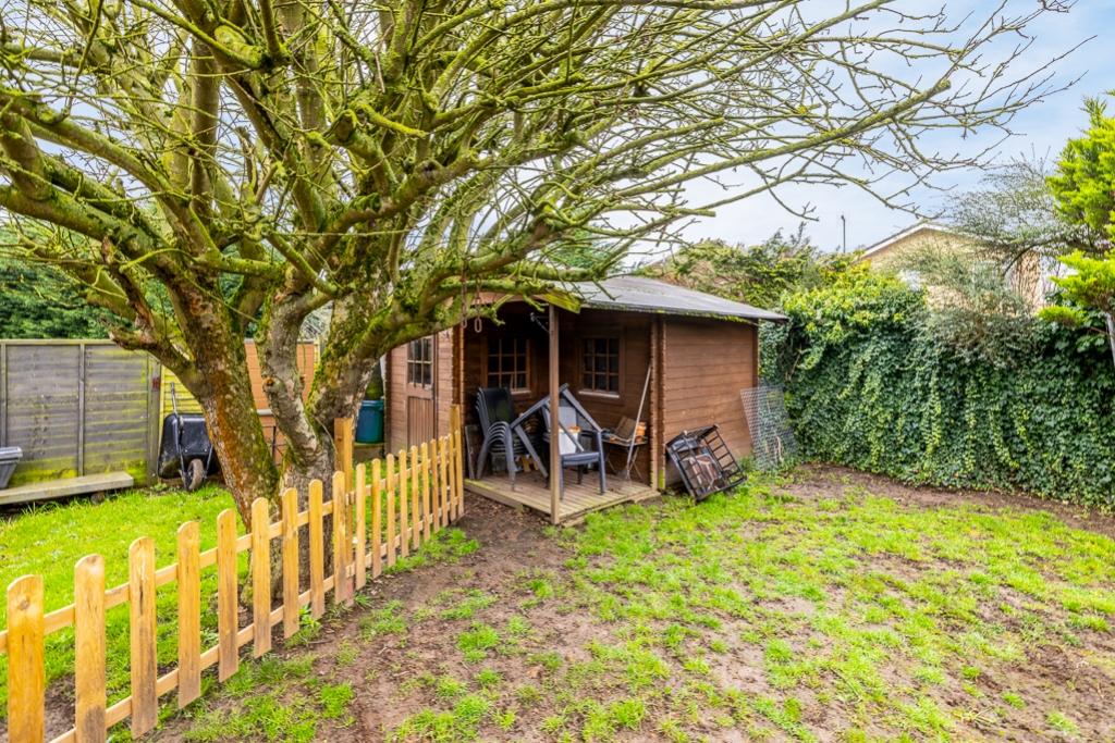 11 Pennine Way (Spalding)-12