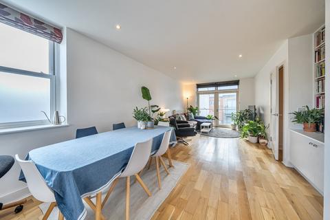 2 bedroom flat for sale, Alberta Street, Walworth, London, SE17