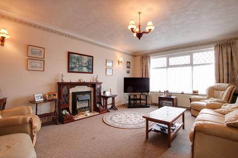 3 bedroom semi-detached bungalow for sale, TEWKESBURY AVENUE, FAREHAM