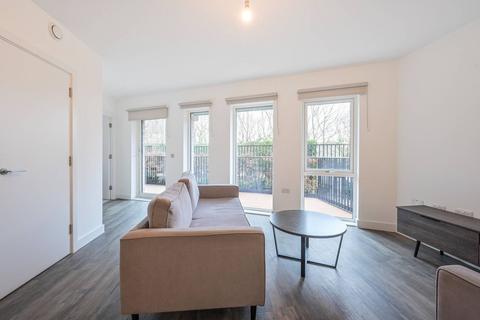 3 bedroom flat to rent, Adlay Apartments, Silvertown, London, E16