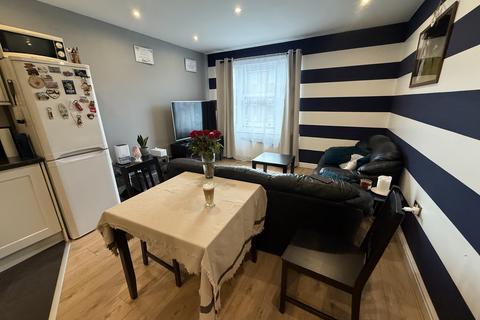 2 bedroom apartment to rent, Lewis Court, Victoria Street, Warrington, Cheshire, WA1