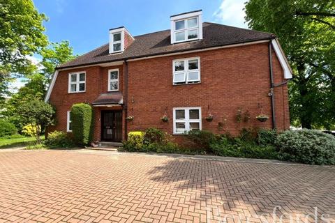 1 bedroom apartment for sale, Upminster Road, Hornchurch, RM11