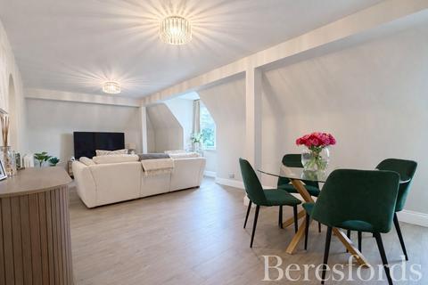 1 bedroom apartment for sale, Upminster Road, Hornchurch, RM11