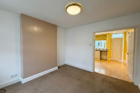 2 bedroom terraced house to rent, Erithway Road, Coventry, CV3
