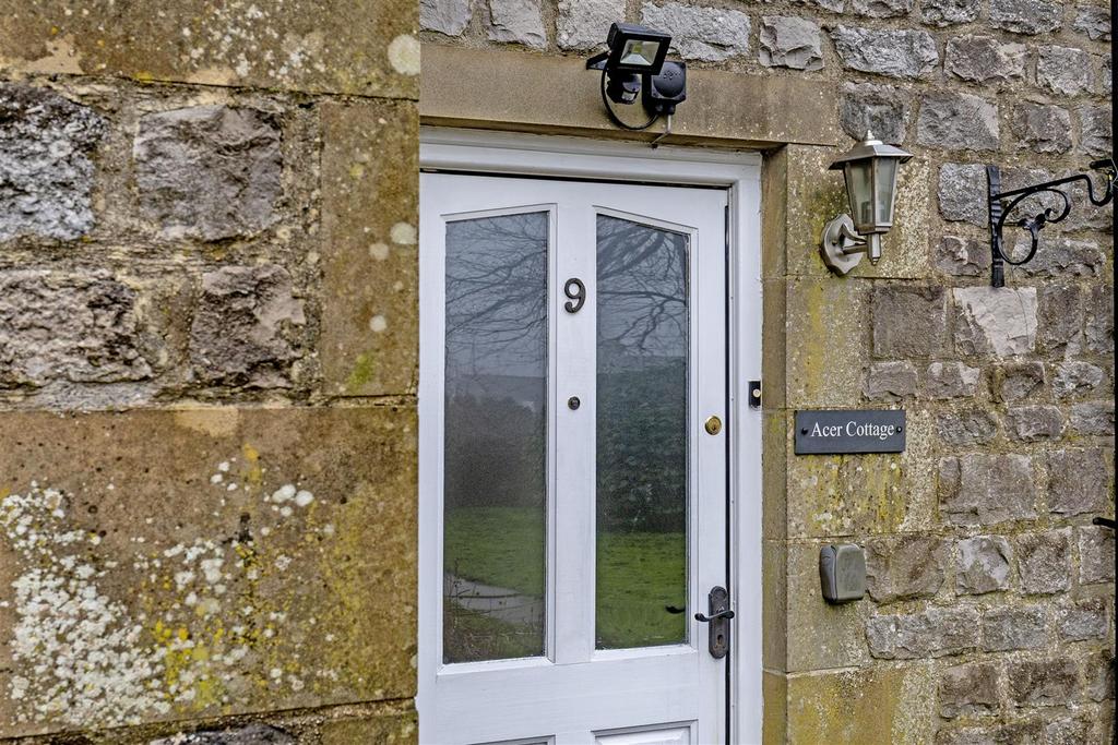 Front External-1.jpg