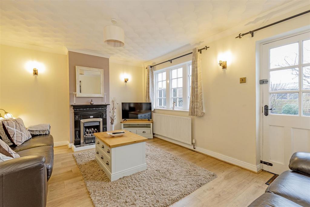 Reception Room-1.jpg