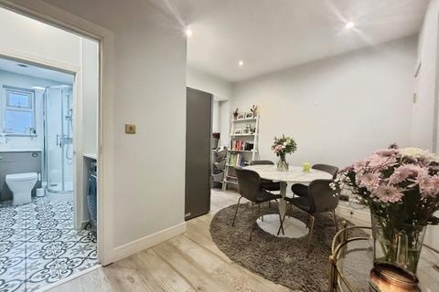 undefined, Garfield Road, London E13