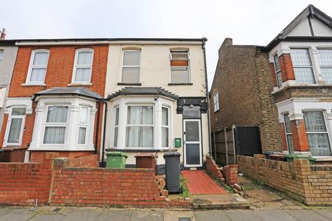undefined, Whalebone Avenue, Chadwell Heath, Romford, RM6