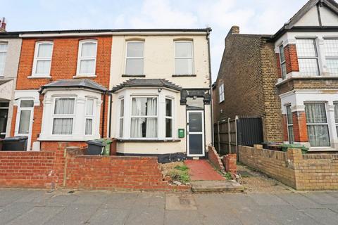 undefined, Whalebone Avenue, Chadwell Heath, Romford, RM6