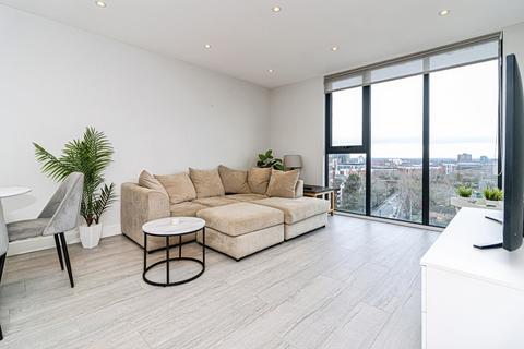3 bedroom apartment to rent, Oldfield Road, Greater Manchester M5