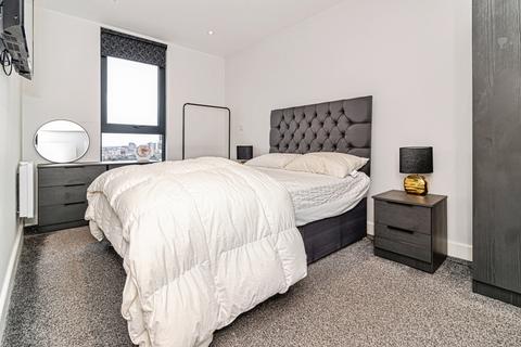3 bedroom apartment to rent, Oldfield Road, Greater Manchester M5