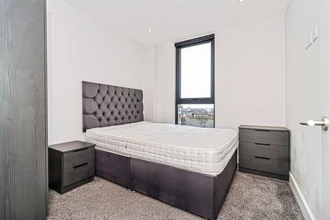 3 bedroom apartment to rent, Oldfield Road, Greater Manchester M5
