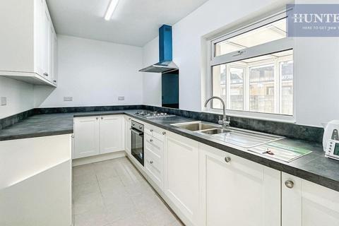 3 bedroom end of terrace house for sale, Sidmouth Road, Bedminster, BS3 5HT