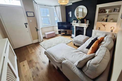 3 bedroom terraced house for sale, Langdon Road, Rochester