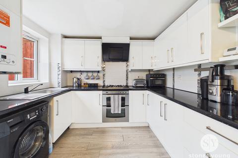 3 bedroom end of terrace house for sale, Williams Drive, Blackburn, BB2