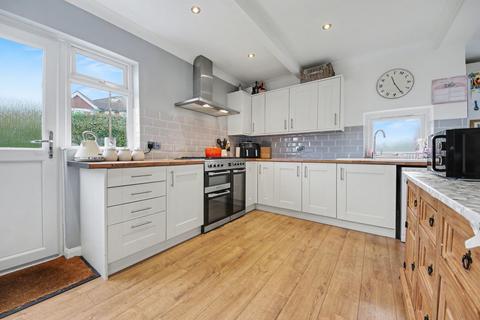 3 bedroom semi-detached house for sale, Jameson Road, Southampton SO19