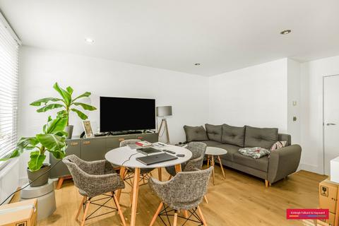2 bedroom flat to rent, London Road, Enfield, EN2