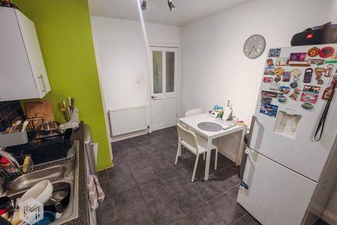 3 bedroom semi-detached house for sale, Burns Avenue, Swinton, Manchester, M27 9UH