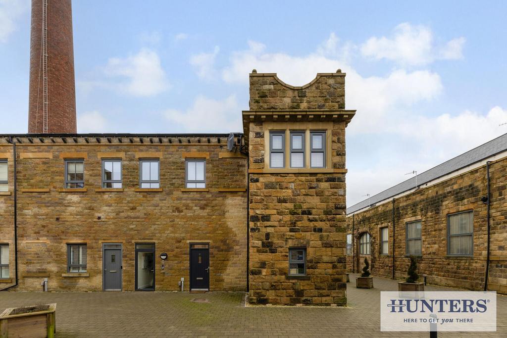 Apartment in Leeds, Upper Henshaw, Henshaw - View 2