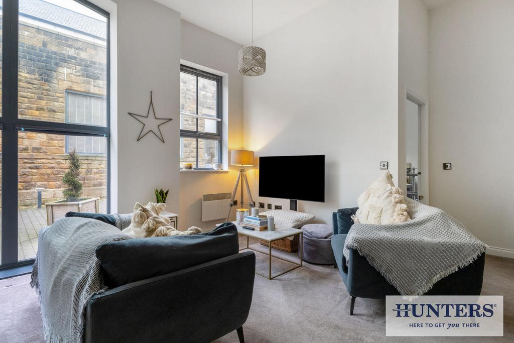 Apartment in Leeds, Upper Henshaw, Henshaw - View 3