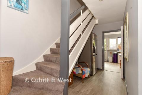 undefined, Taylors Crescent, Cranleigh GU6