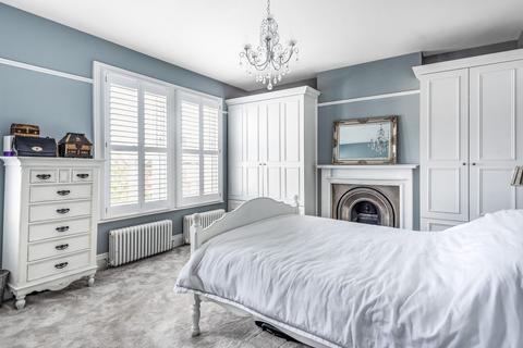 4 bedroom semi-detached house for sale, Thurlestone Road, West Norwood, London, SE27