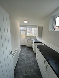 2 bedroom end of terrace house to rent, Hereford Street, Hull HU4
