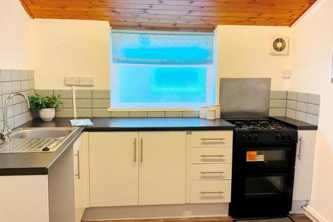 undefined, Gwendraeth Town, Kidwelly, Carmarthenshire. SA17 4UB