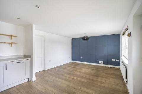 2 bedroom apartment for sale, Miller Road, York