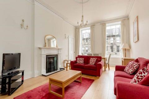 3 bedroom flat to rent, London Street, New Town, City Centre