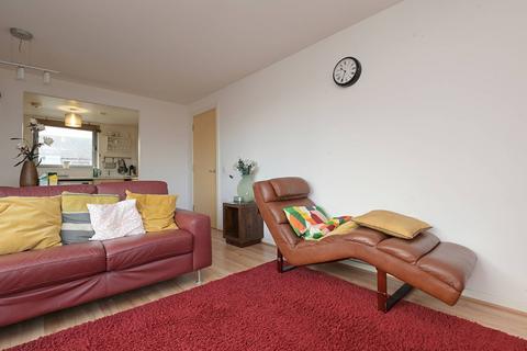 undefined, Flat 4, 1 Harewood Road, Niddrie Mains, Edinburgh, EH16 4GF