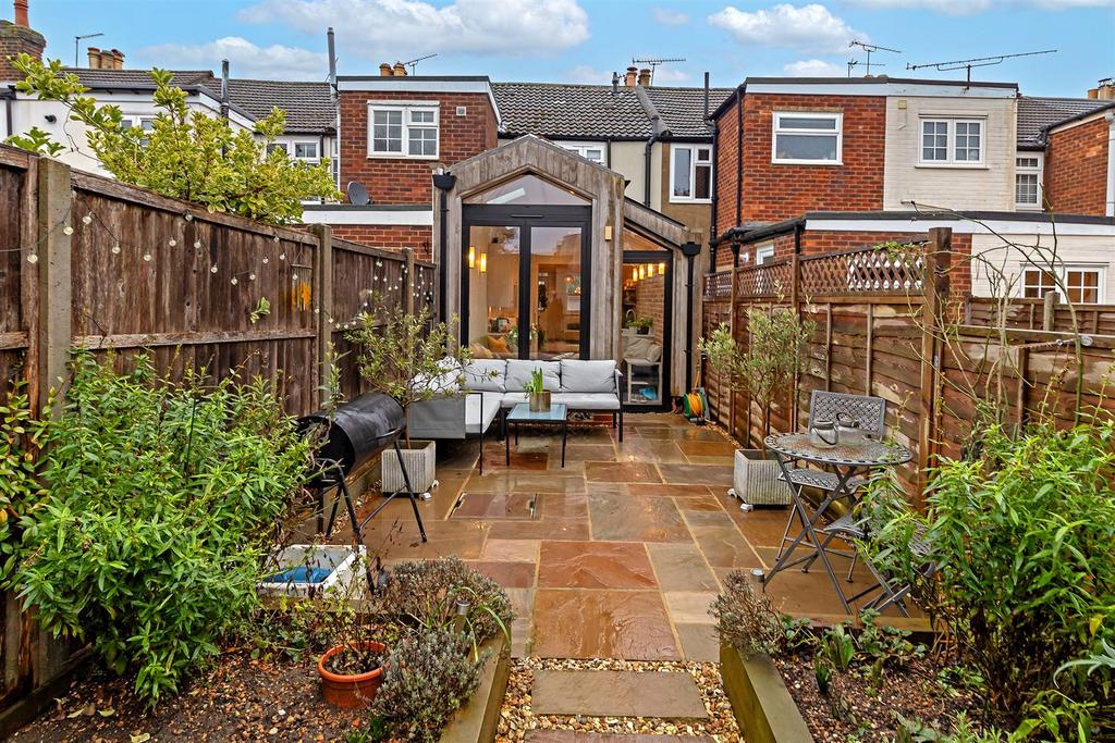 20 Boundary Road-53.jpg