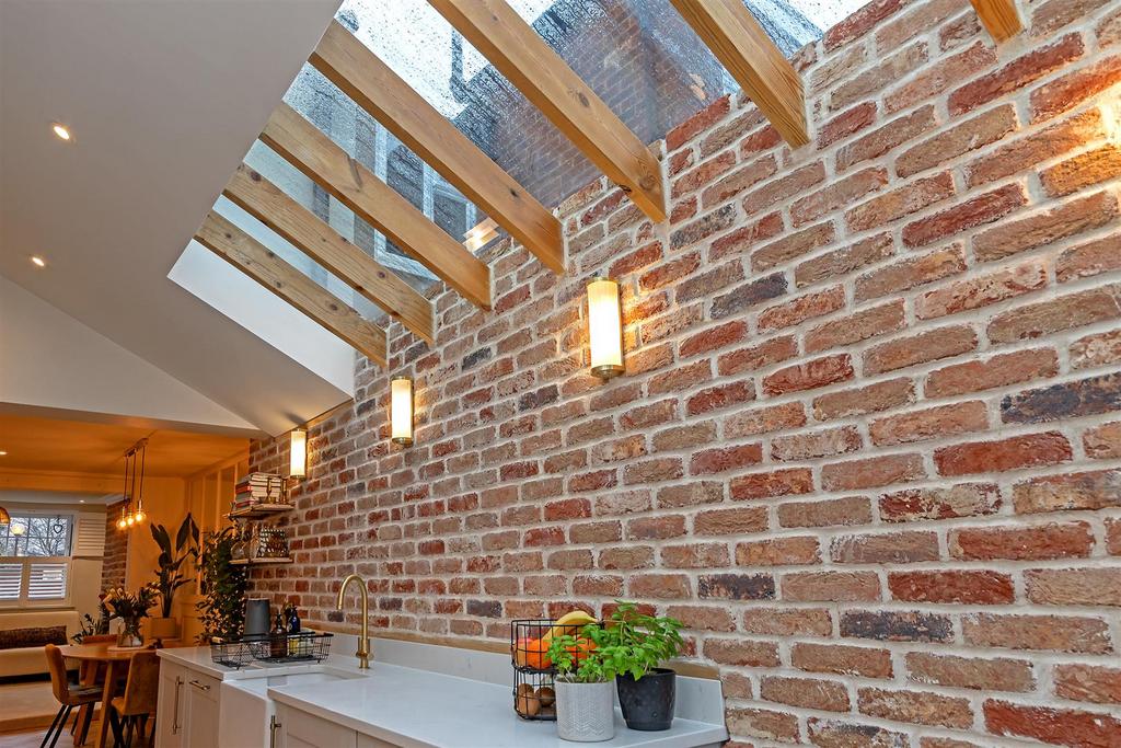 20 Boundary Road-33.jpg