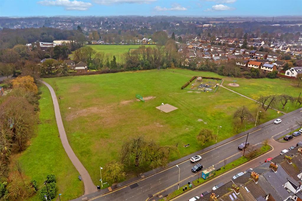 20 Boundary Road-2.jpg