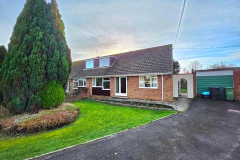 3 bedroom bungalow for sale, Lakeview Crescent, Highbridge, Somerset, TA9