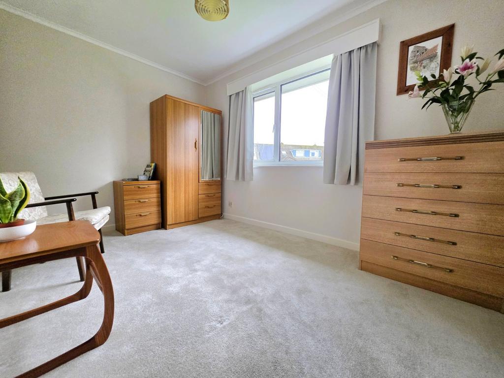 Bedroom/Study