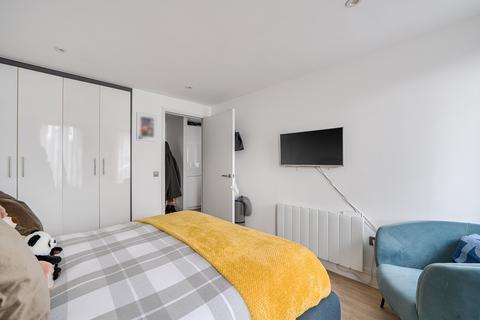 1 bedroom apartment for sale, The Street, Ashtead