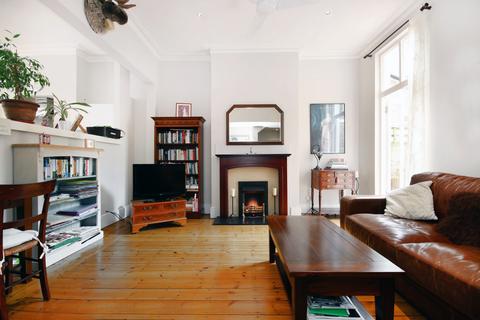 2 bedroom flat for sale, Schubert Road, Putney, SW15